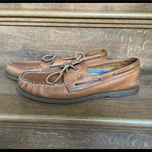 Sperry Top Sider boat shoes